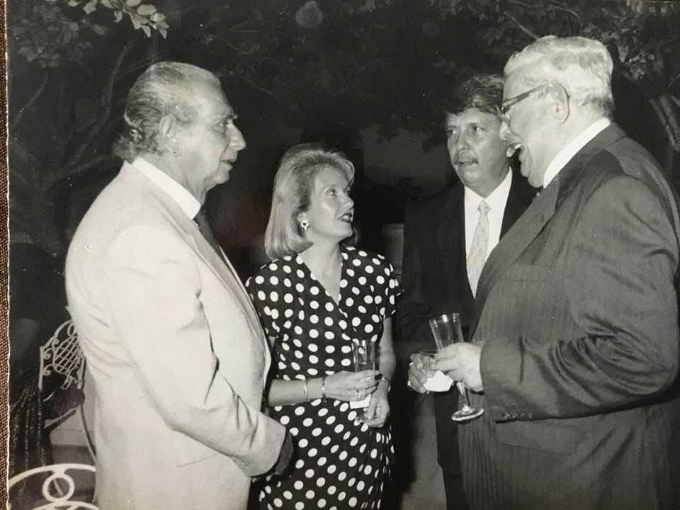 Rafael Vega Jácome con Gabriel Zúñiga, Clara Ospina y Luis Zalamea